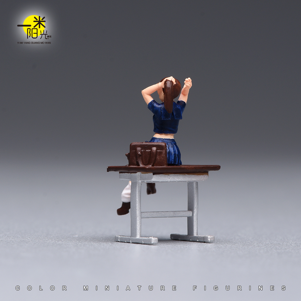 Figura en miniatura pintada, e - Desk Setup With Tv reseña y precio