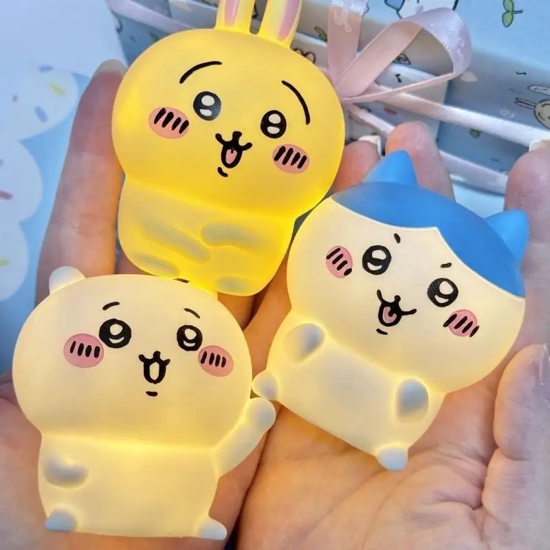 Muñeca de vinilo de Anime Chii - Desk Setup Lamp reseña y precio